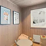 New With Ski-inski-out In Furutangen